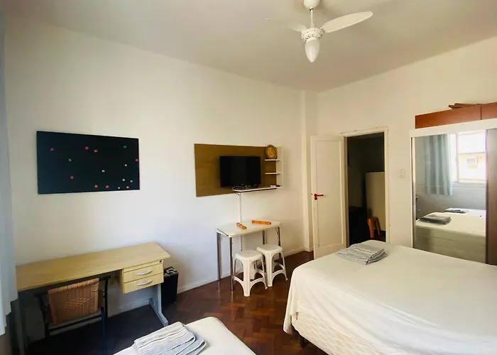 Studio Completo Na Praia De Copacabana , Claro E Silencioso, Com Ar, Wifi, Netflix, Ate 3 Pessoas, Pauloangerami Br502