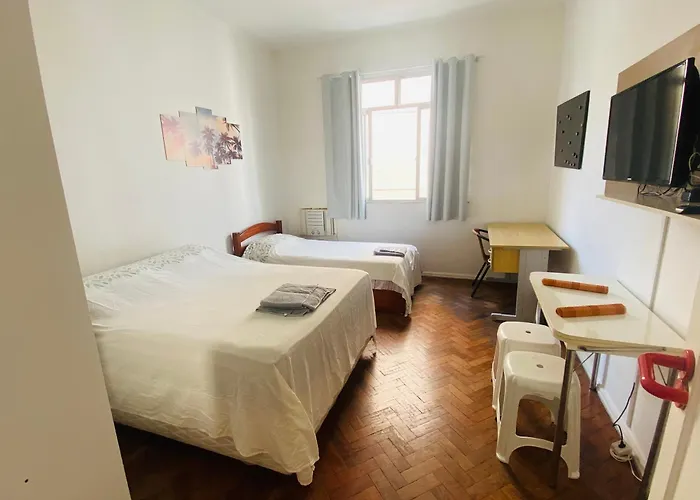 Studio Completo Na Praia De Copacabana , Claro E Silencioso, Com Ar, Wifi, Netflix, Ate 3 Pessoas, Pauloangerami Br502