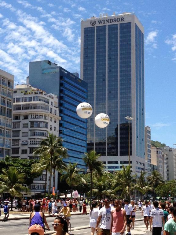 Apartamento Completo Na De Copacabana , Claro E Silencioso, Com Ar, Wifi, Netflix, Ate 3 Pessoas, Pauloangerami Br502