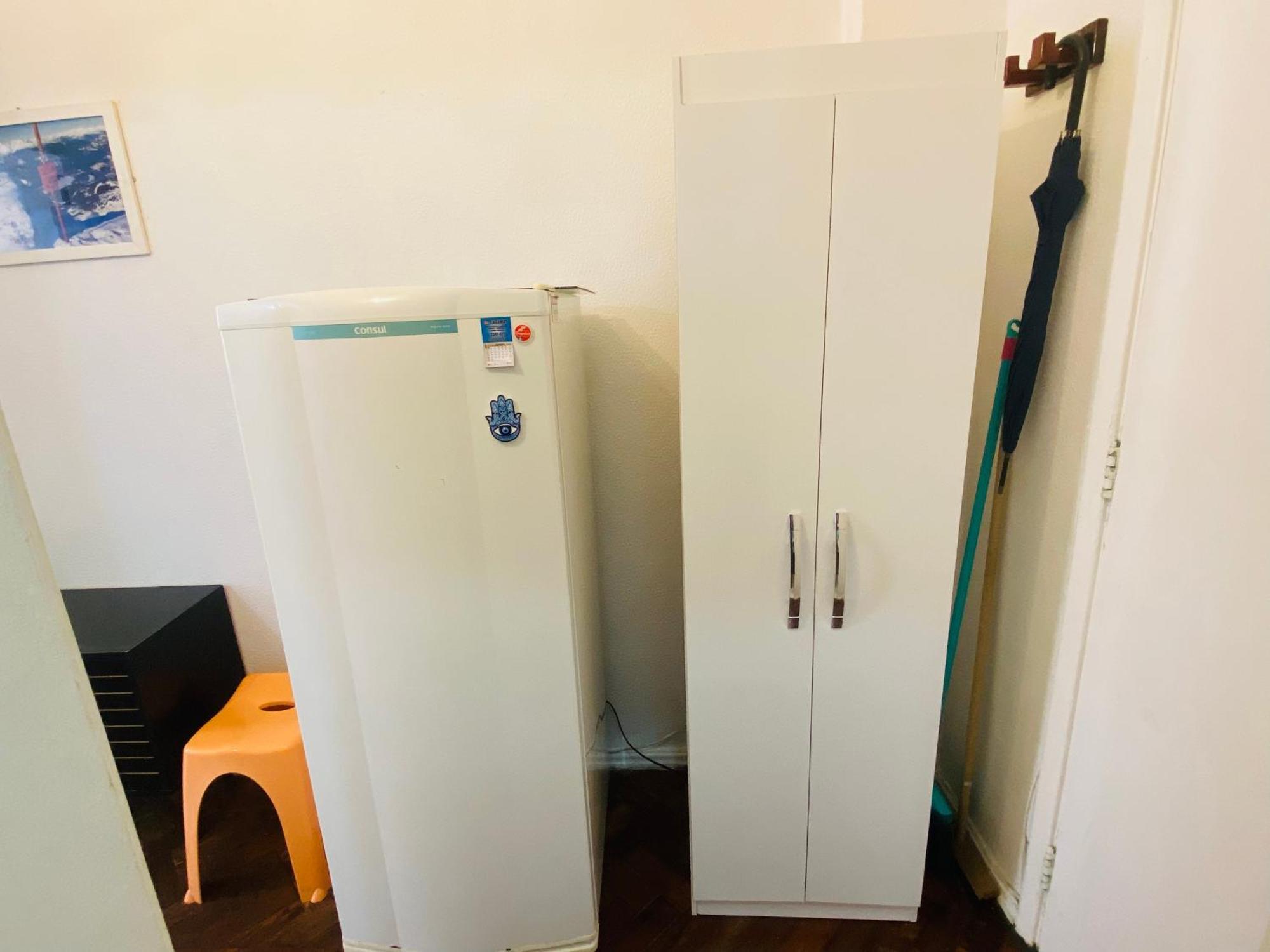 Completo Na De Copacabana , Claro E Silencioso, Com Ar, Wifi, Netflix, Ate 3 Pessoas, Pauloangerami Br502 Apartamento
